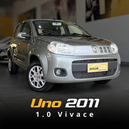 FIAT UNO 1.0 EVO VIVACE 8V FLEX 4P MANUAL FIAT UNO 1.0 EVO VIVACE 8V FLEX 4P MANUAL